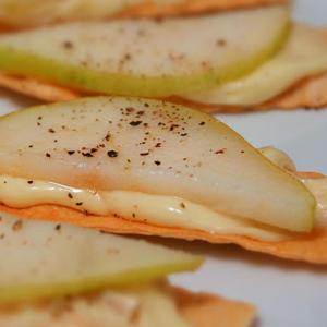 Chef John's Brie with Ripe Pear and Black Pepper image