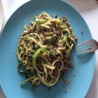 Low Calorie Low Carb Zucchini Pasta & Grounded Beef_image