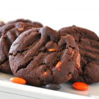 Perfect Double Chocolate Peanut Candy Cookies_image