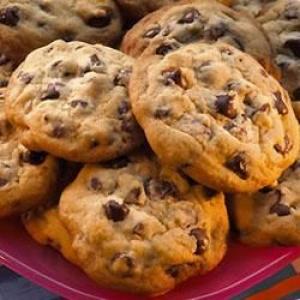 Hershey®'s Special Dark® Chocolate Chip Cookies_image