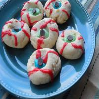 Spooky Eyeball Cookies_image