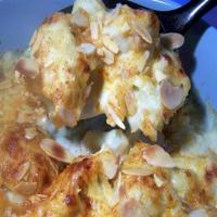 Cauliflower Gratin With Manchego and Almond Sauce_image