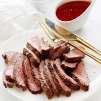 Flat Iron Steak with Red Wine Sauce_image
