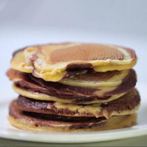 Chocolate marble pancakes_image