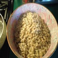 Herb Spaetzle with butter image
