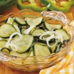 Sweet 'N' Tangy Freezer Pickles_image