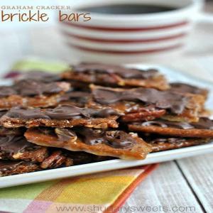 Easy Pecan Brickle Bars Graham Cracker Toffee recipe_image