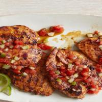 Chile-Rubbed Grilled Chicken With Salsa_image
