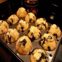 Blueberry Cream Cheese Muffins_image