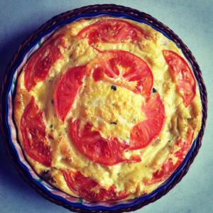 Crustless Tomato and Basil Quiche (Low Carb) image