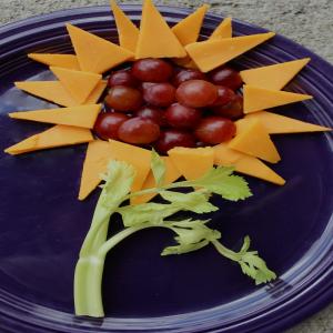 Say Cheesy Sunflower Centerpiece Directed by -- Tasty Dish--_image