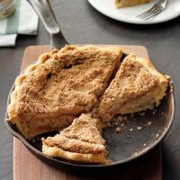 Creamy Apple Crumb Pie image