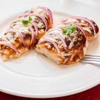 Cheesy Baked BBQ Chicken Breasts_image