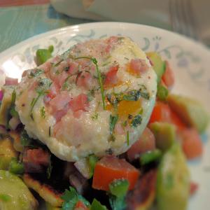 Baked Eggs with Ham and Chives_image