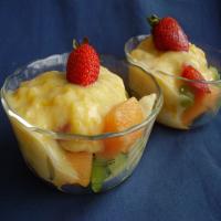 Fresh Fruit Medley with Mango and Honey Yoghurt_image