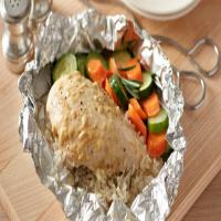 Dijon Chicken, Rice and Garden Vegetable Foil Packs_image