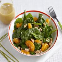 Spinach Salad With Mandarin Oranges and Walnuts_image