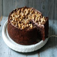 Chocolate hazelnut cake_image