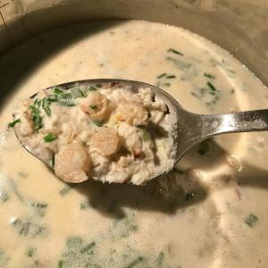 Creamy Seafood Symphony Soup_image