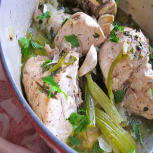 Chicken with 40 Cloves of Garlic_image