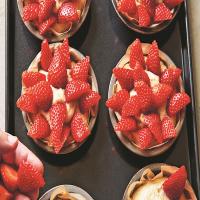 Strawberry Ricotta Cakes_image