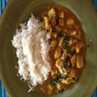 Curry Chicken with Coconut and Peanuts image