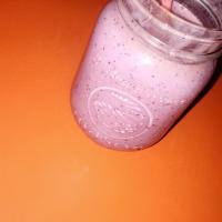 Quick Berry Milkshake image