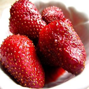 Roasted Strawberries_image