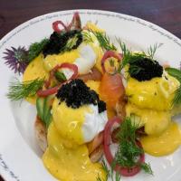 Smoked Salmon Eggs Benedict with Caviar and Sauce Maltaise_image