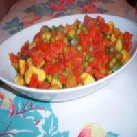 Spiced Zucchini And Peas In Tomato Sauce_image