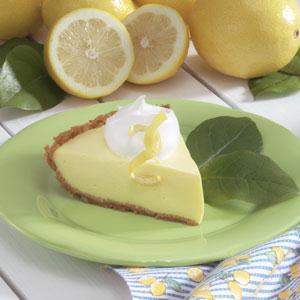 Tangy Lemonade Pie Recipe_image