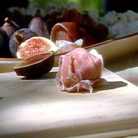 Prosciutto Wrapped Figs And Blue Cheese_image