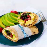 California Breakfast Wrap (Avocado, Egg, Bacon & More!)_image