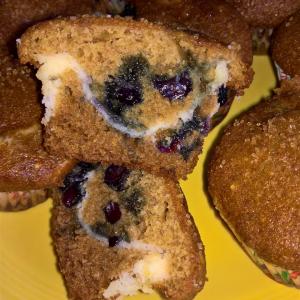 Blueberry Cream Cheese Muffins_image