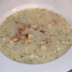 Nitko's Garlic Cream Soup_image
