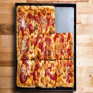 Grandma Pizza - A New York Classic - Sip and Feast_image