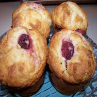 Shirley's Plain or Blueberry Muffins_image