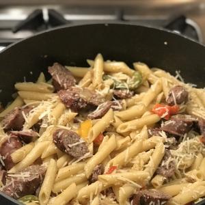Bow Tie Pasta with Sausage and Sweet Peppers_image