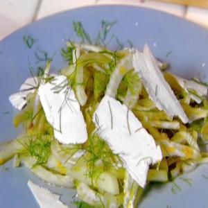 Shaved Fennel and Green Apple Salad with Orange Dressing and Ricotta Salata_image