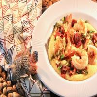 Cheesy Shrimp and Grits image