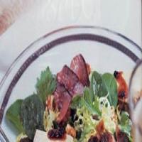 Duck Salad with Cheese Toasts and Port-Currant Sauce_image