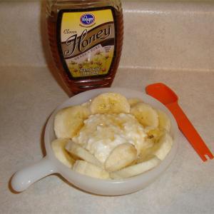 Sweet Cottage Cheese and Bananas_image