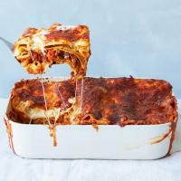 Slow-cooked chunky beef lasagne image