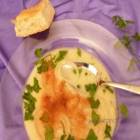 Turkish Onion Soup/Sogan Corbasi image
