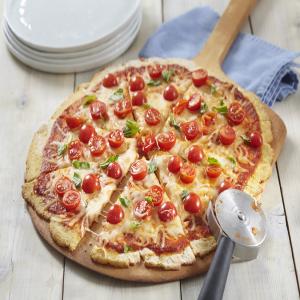 Margherita Cauliflower Crust Pizza Recipe_image