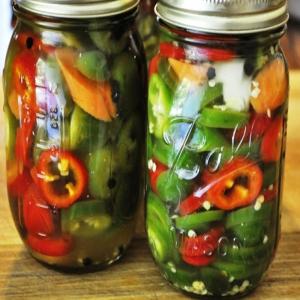 Pickled Jalapeno Peppers 