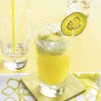Sparkling Kiwi Lemonade image