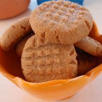Three Ingredient Peanut Butter Cookies_image