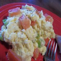 Fluffy Cheese and Tomato Scrambled Eggs image