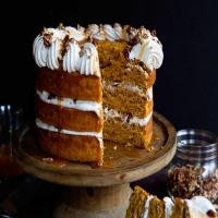 Naked Pumpkin Cake with Cinnamon Buttercream image